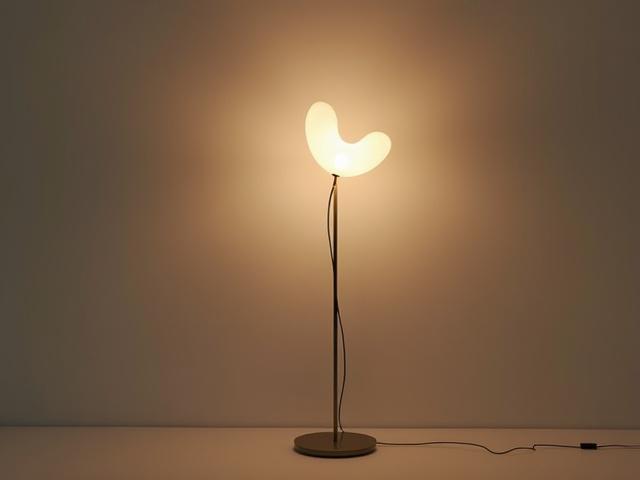 Elegant spesiallaget lampe i nordisk stil